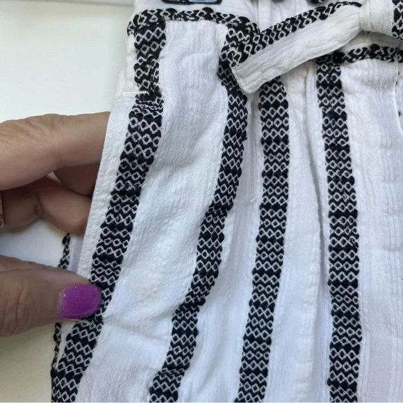 •CREWCUTS• Striped, Cuffed Pull-On Shorts - Size 2 - Picture 3 of 7